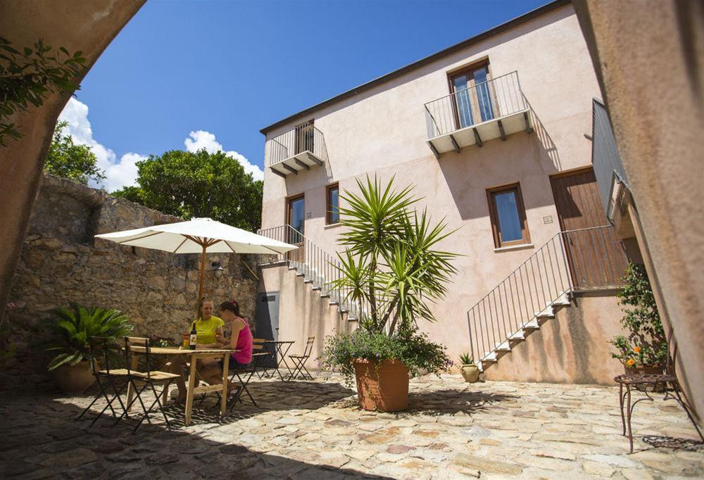 Villa Palamara 1868 by null