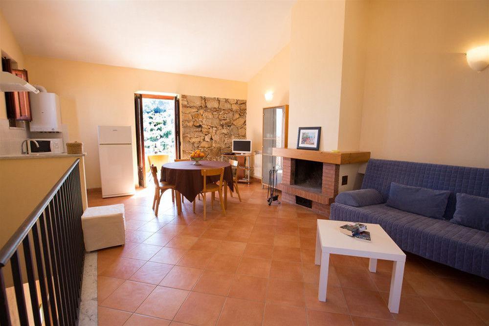 Villa Palamara 1868 by null