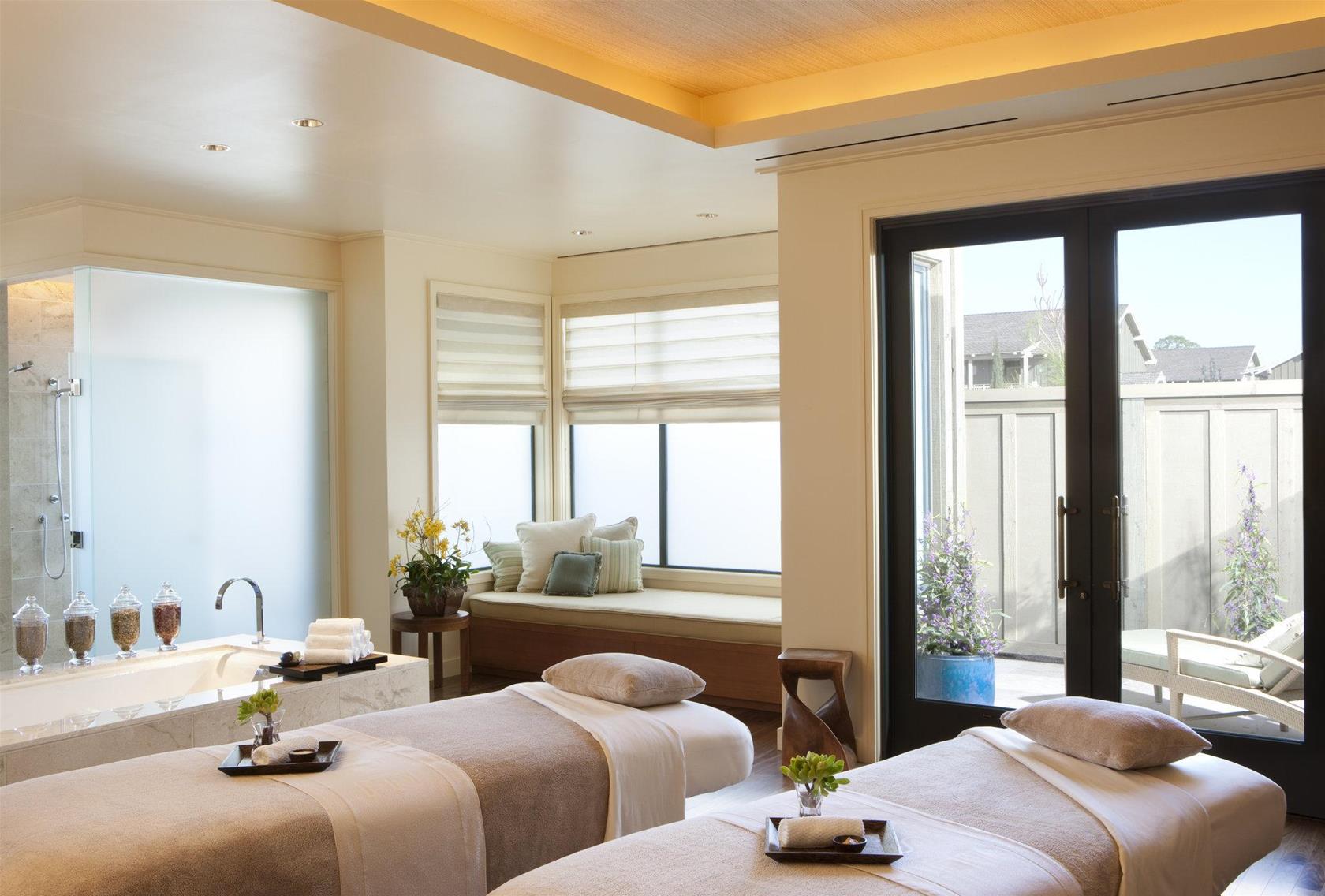 Rosewood Sand Hill by null