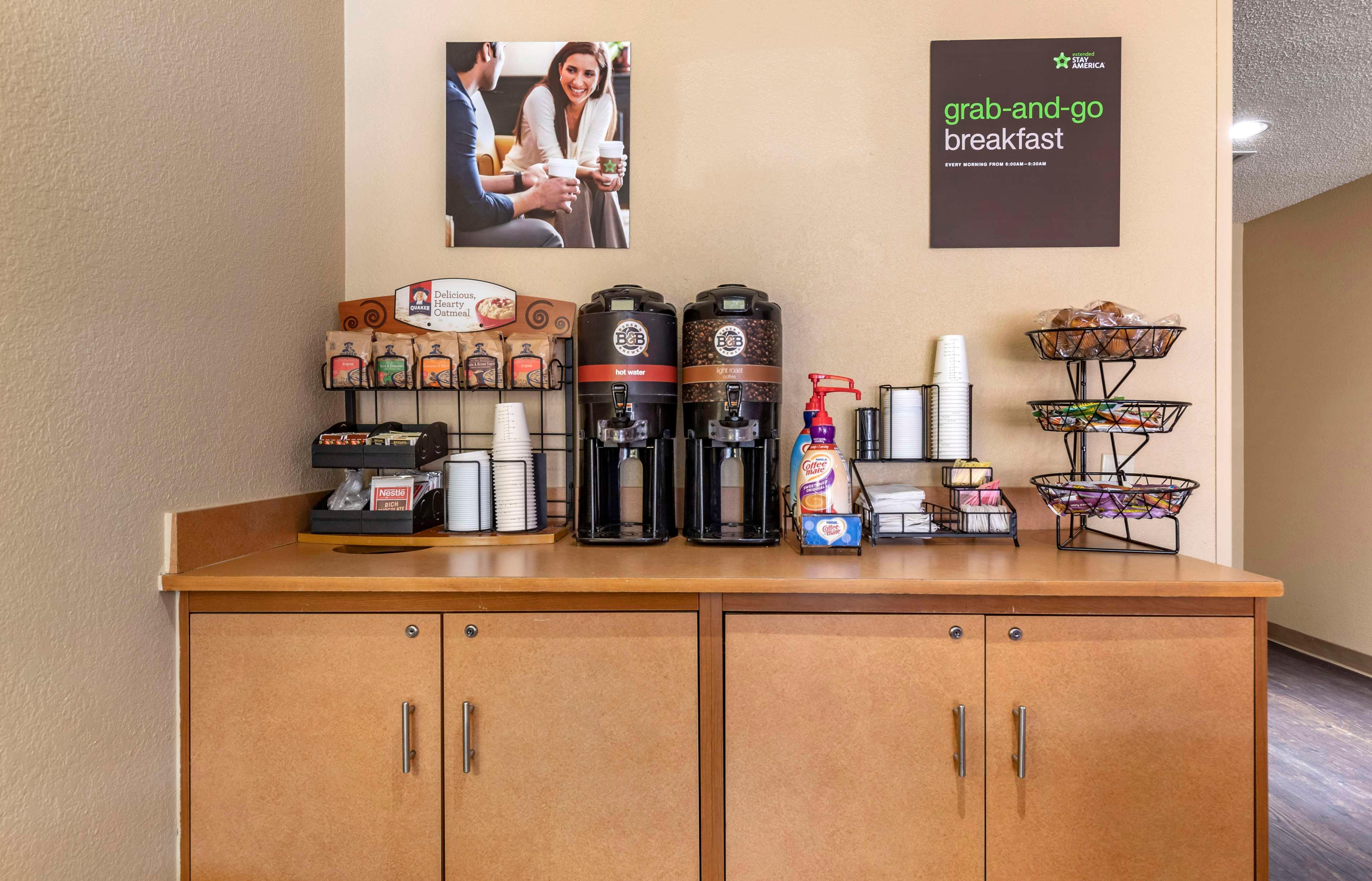 Extended Stay America - San Antonio - Colonnade
