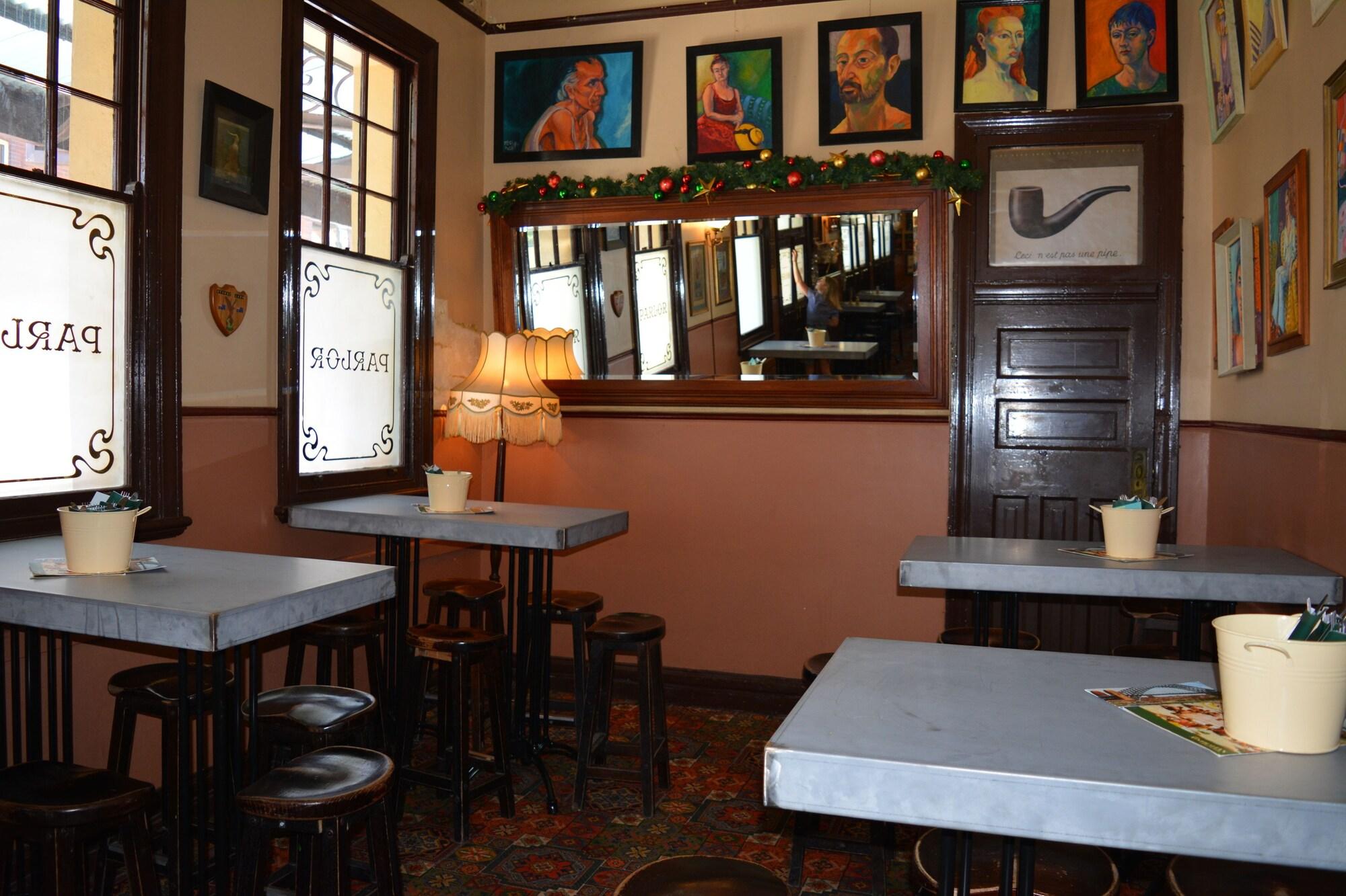 Australian Heritage Hotel