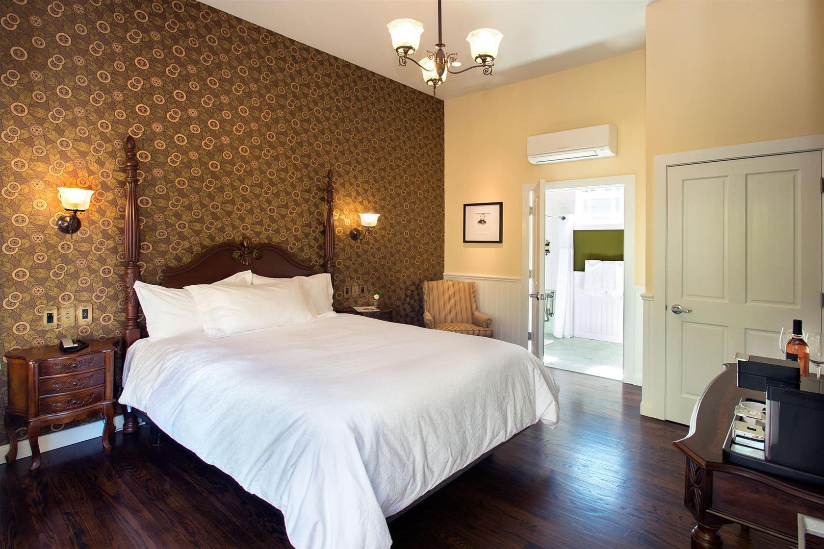 Brannan Cottage Inn by null