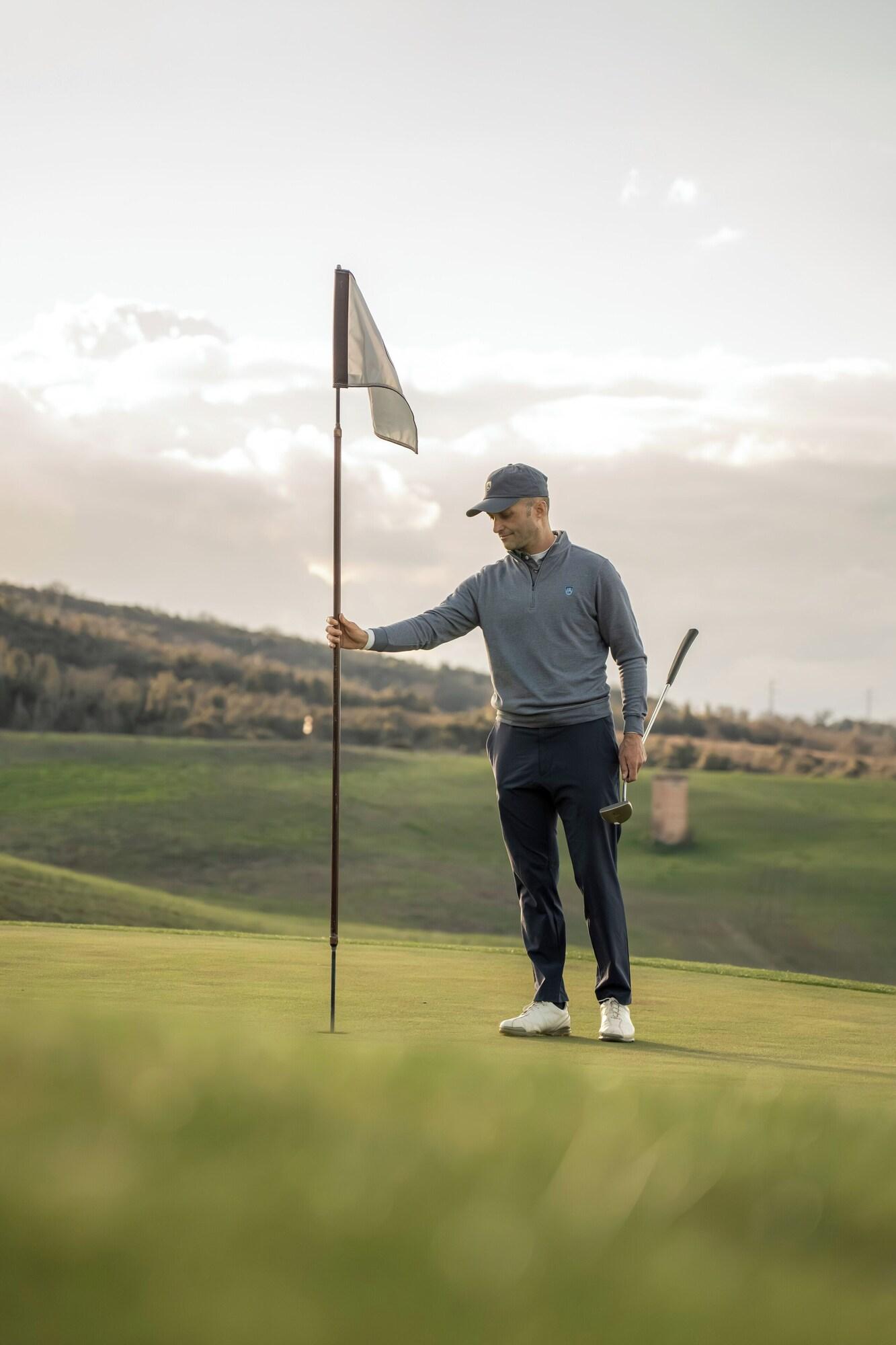 Castiglion del Bosco, A Rosewood Hotel by null