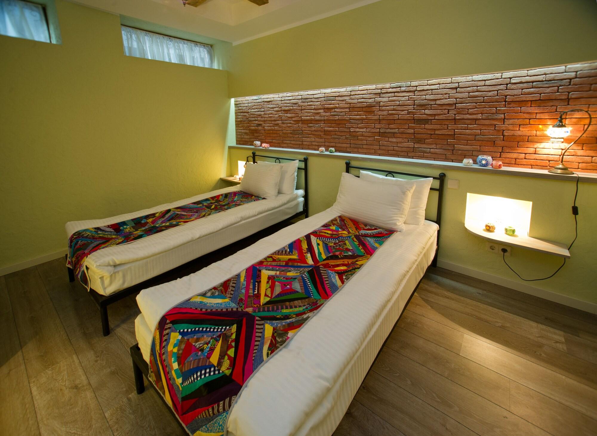 No12 Boutique Hotel by null
