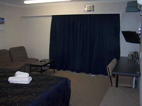 Parklands Motel