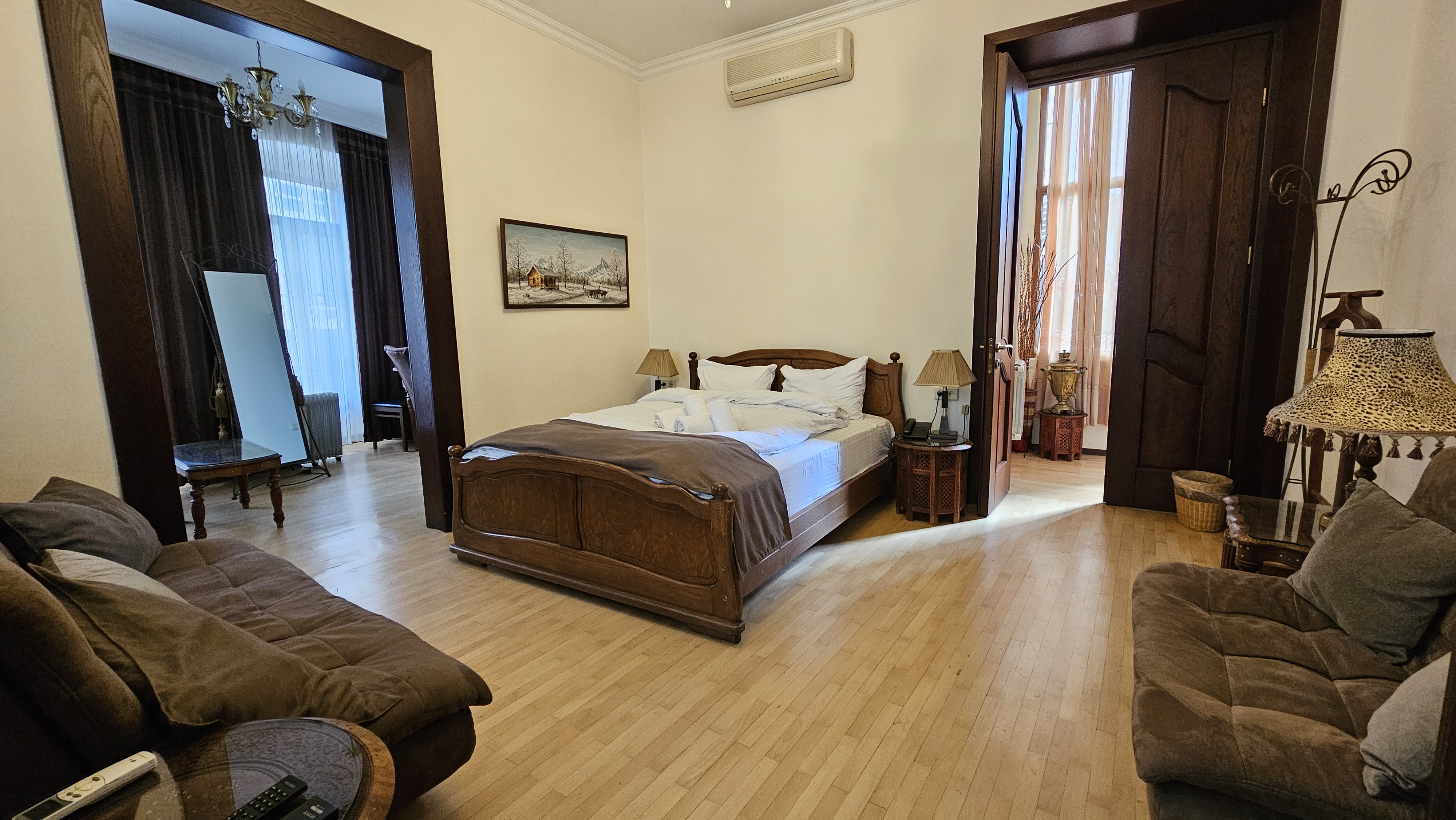 Hotel British House by null