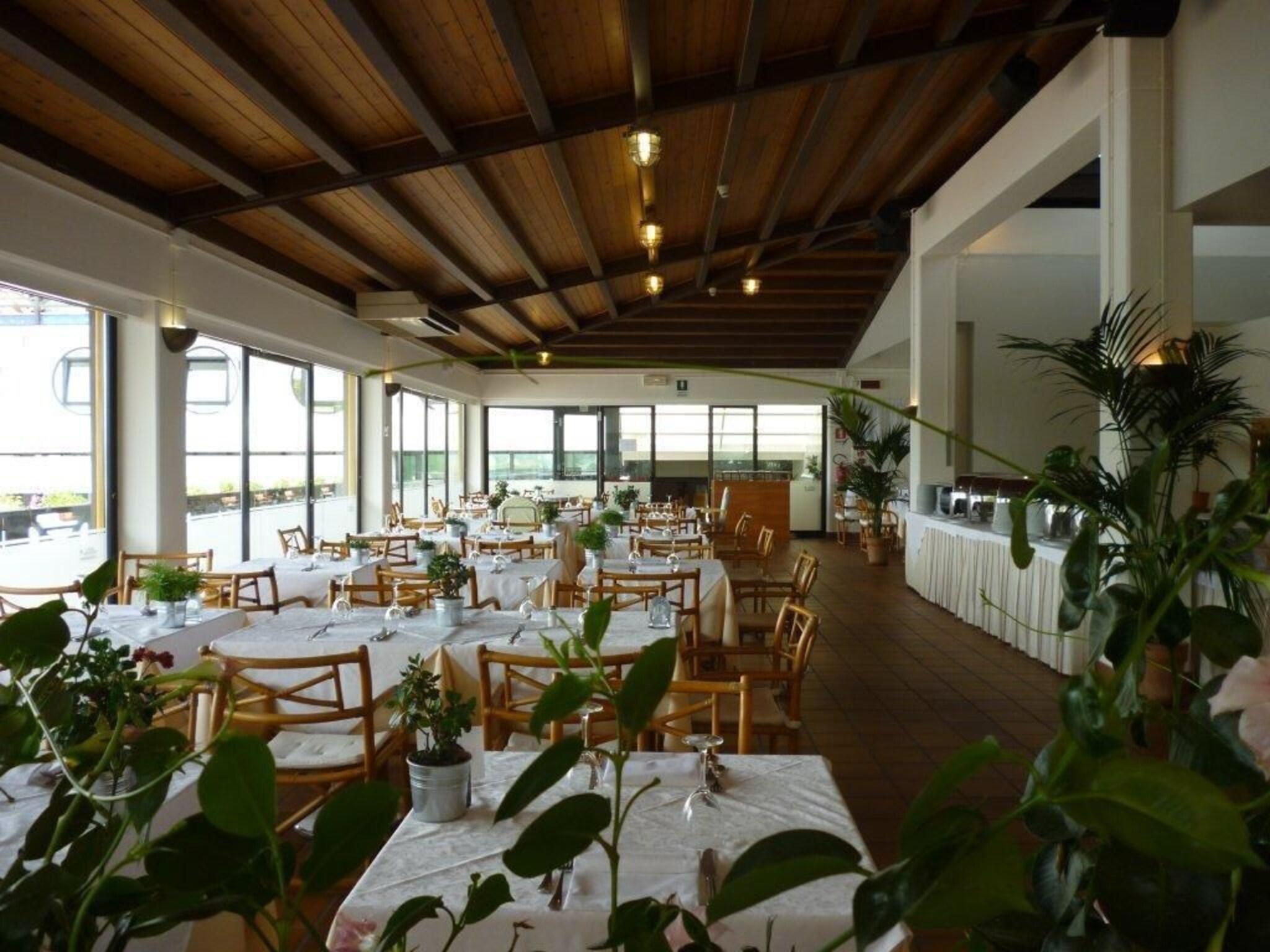 Hotel Marina Uno