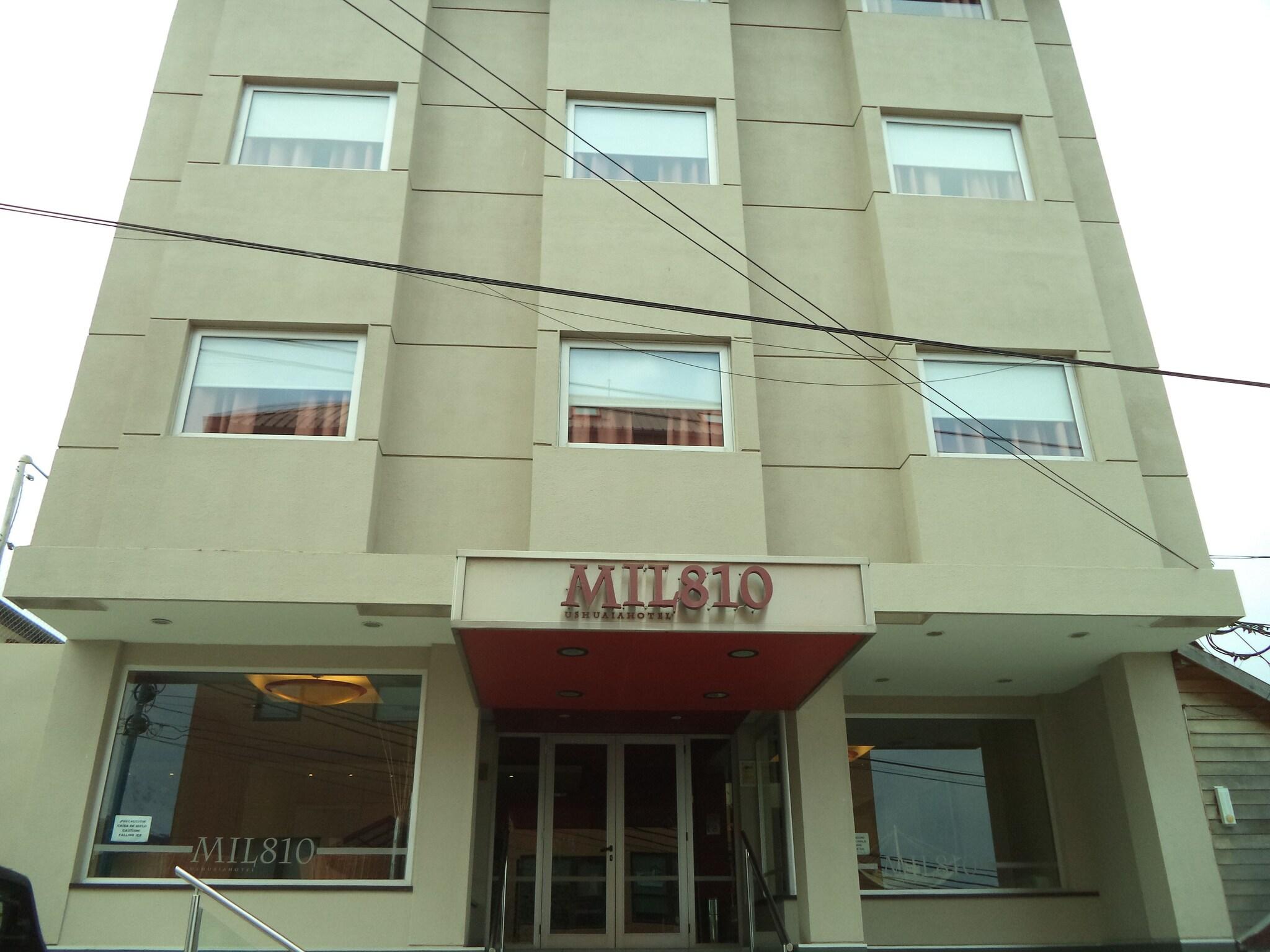 Mil 810 Ushuaia Hotel by null