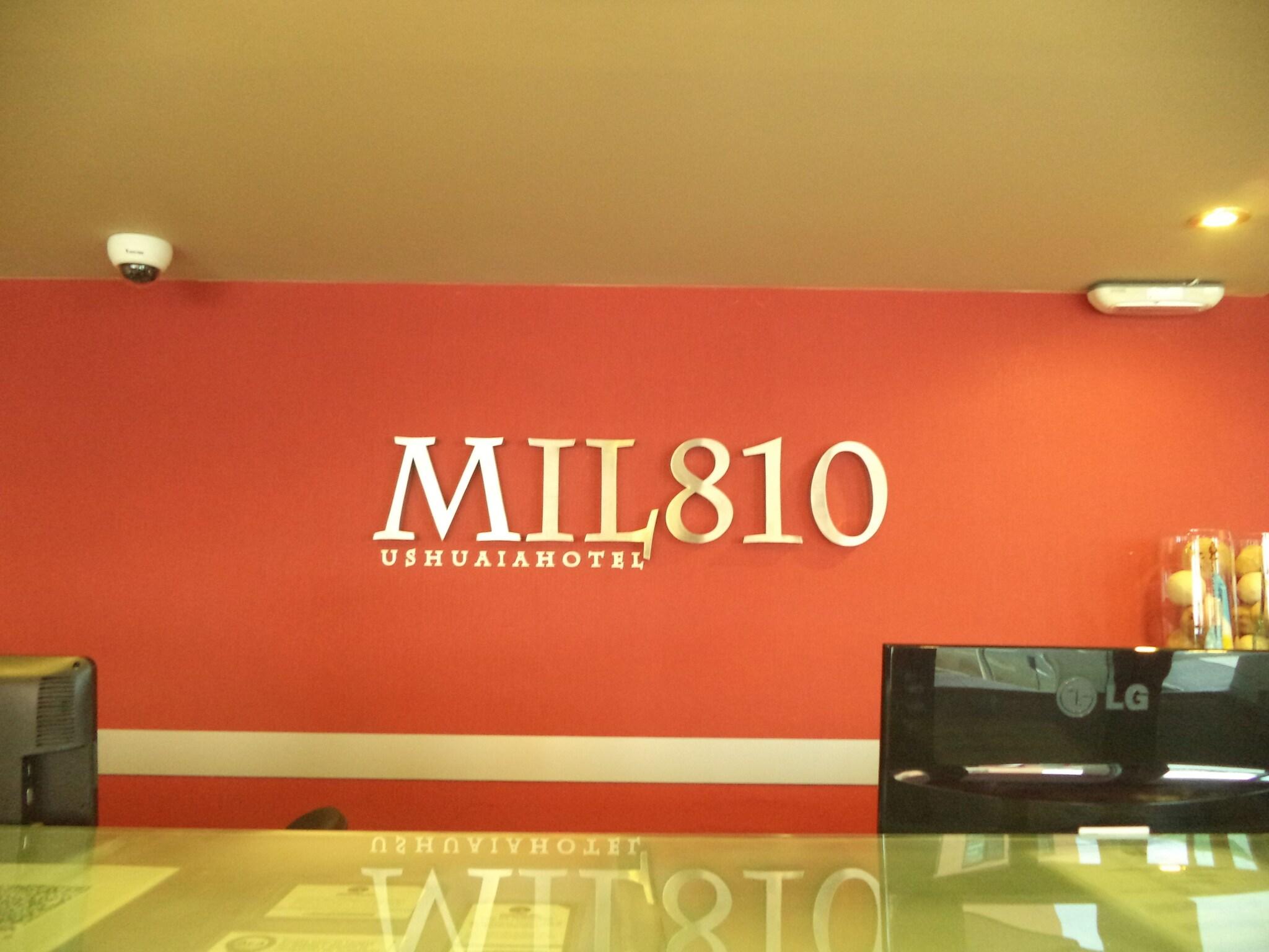 Mil 810 Ushuaia Hotel by null