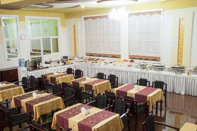Golden Valley Hotel
