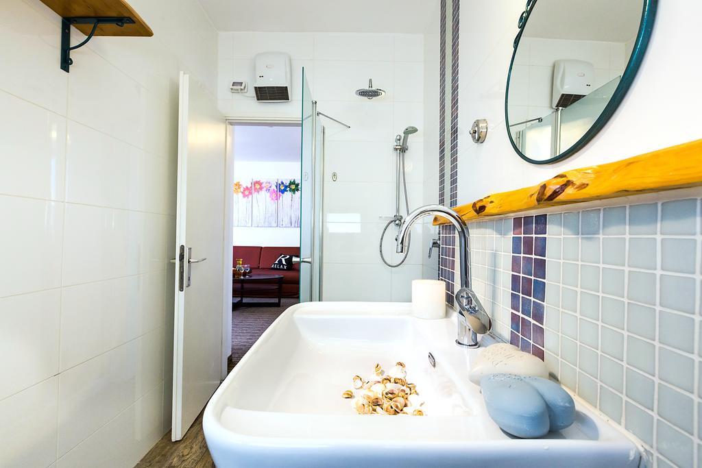 Hotel Arbel Tel Aviv | מלון ארבל תל אביב by null