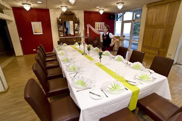 Schroeders Stadtwaldhotel
