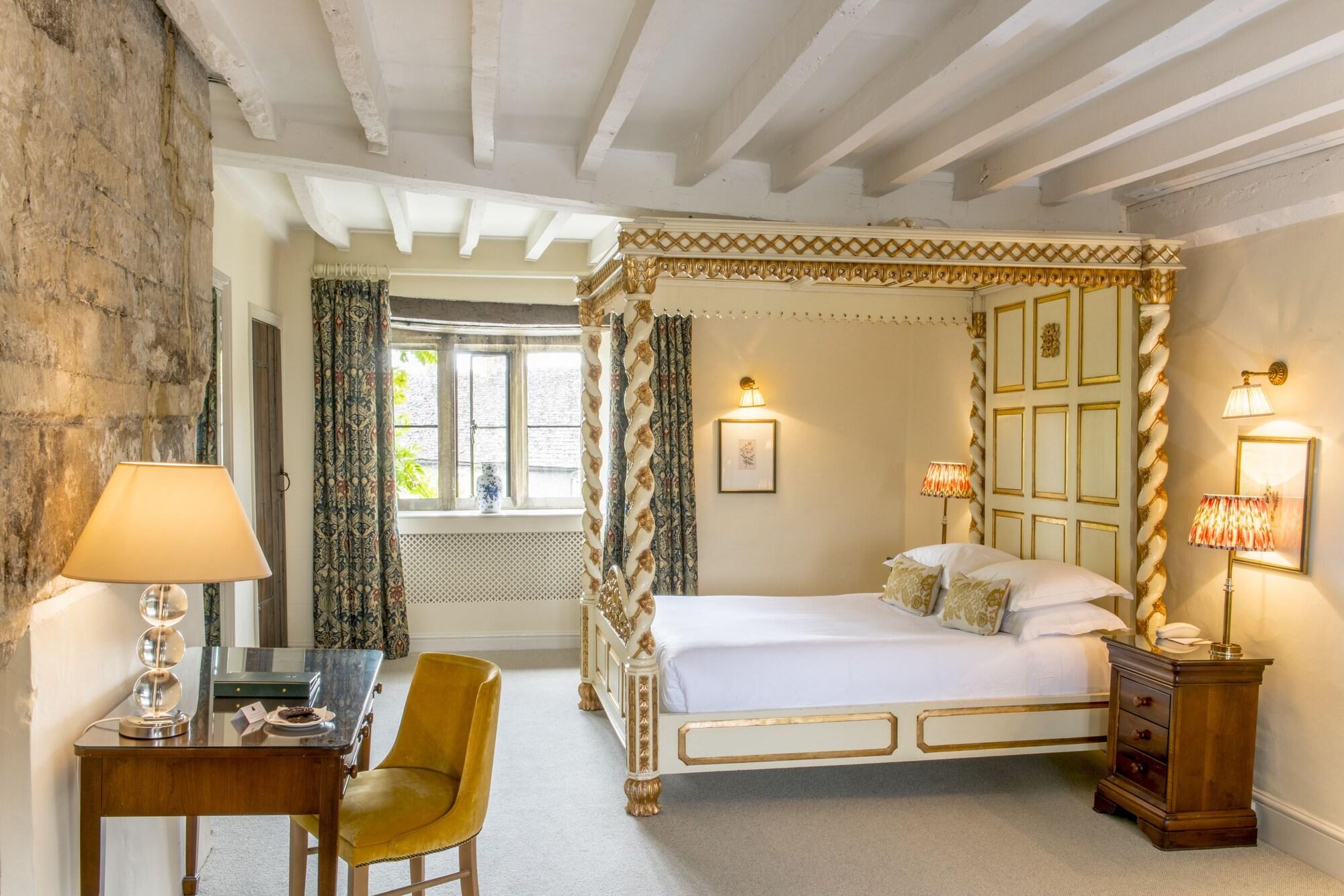 The Old Bell Hotel by null