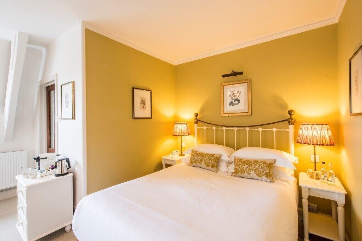 The Old Bell Hotel by null
