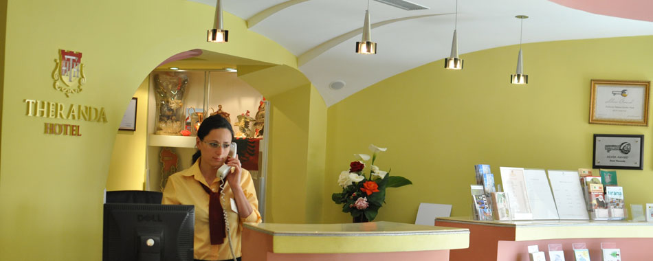 Theranda Hotel