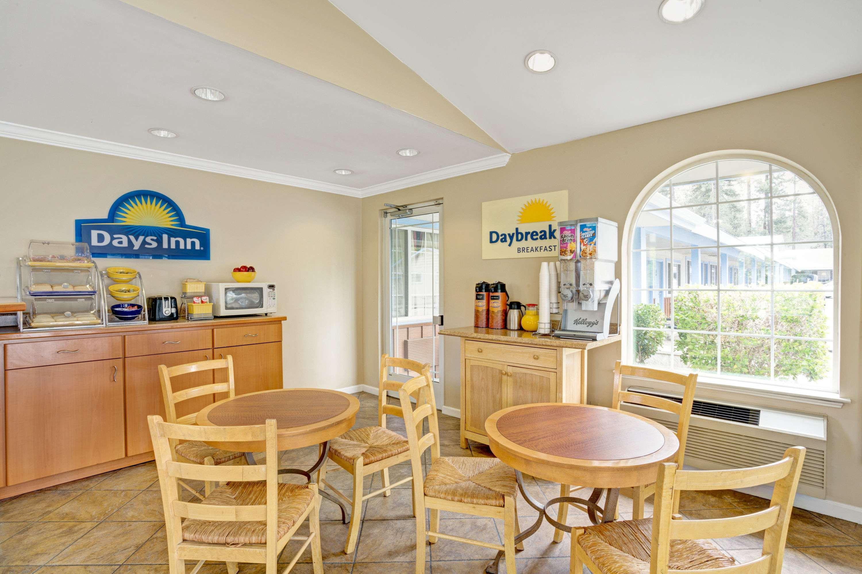Days Inn by Wyndham South Lake Tahoe