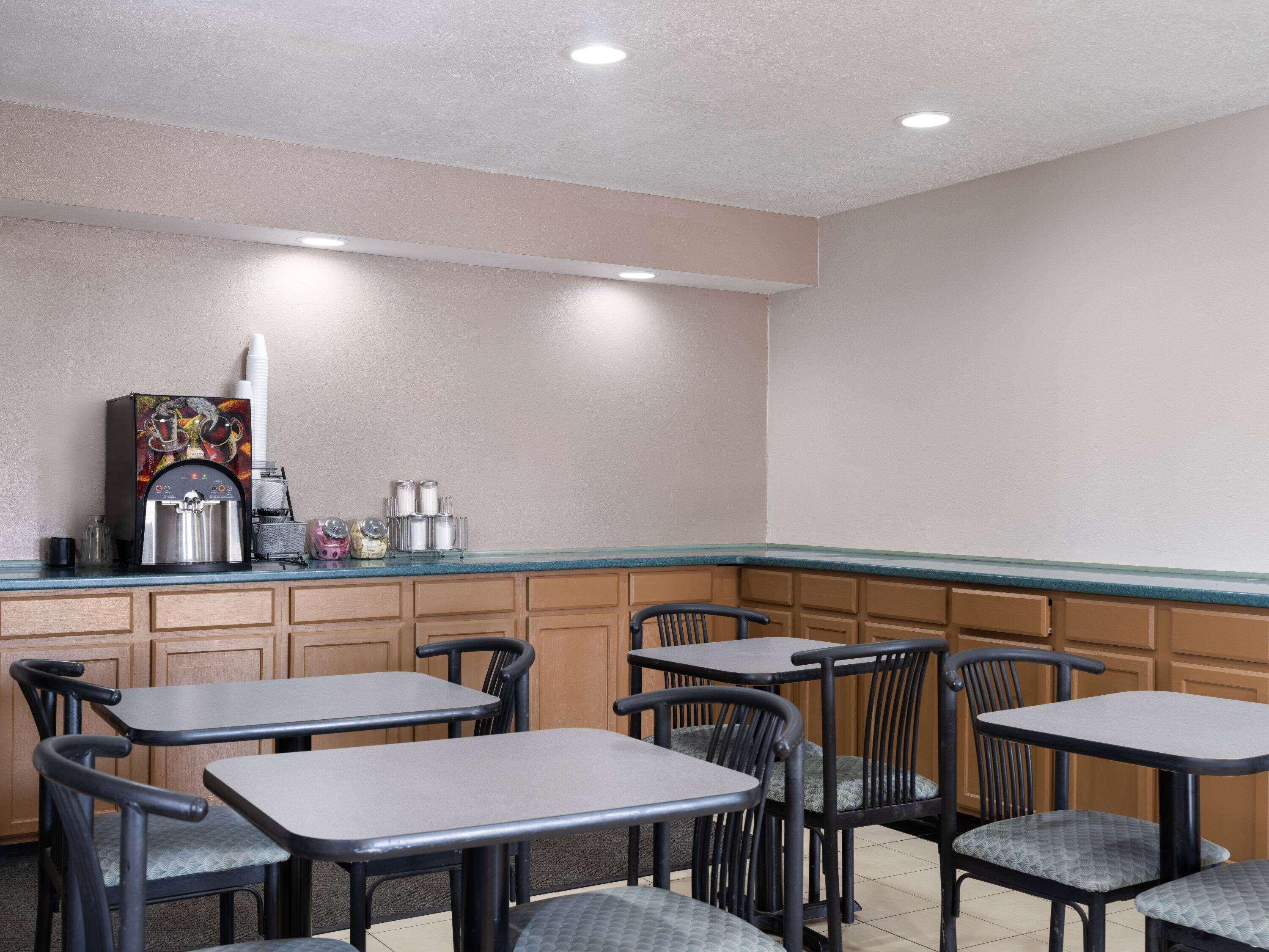 Travelodge by Wyndham Tucson AZ