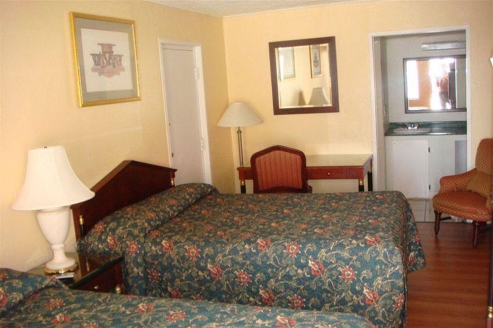 Seaside Sands Inn