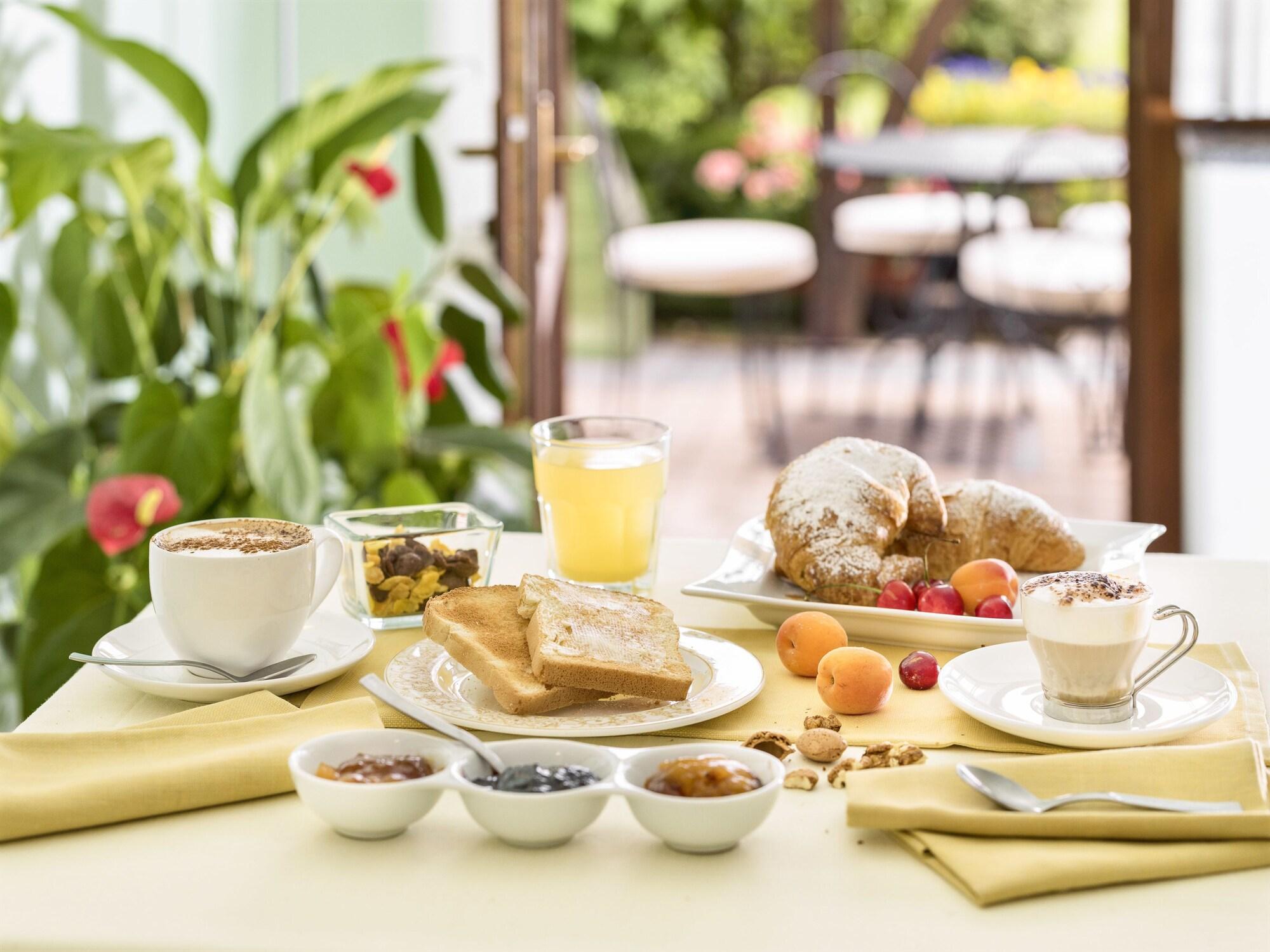 Serravalle Golf Hotel