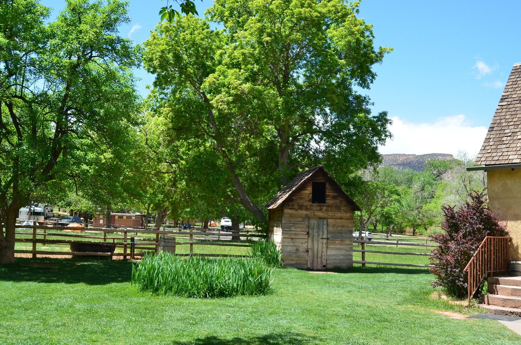 Noor Hotel of Capitol Reef by null