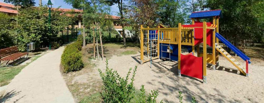 Hotel Green Village Resort