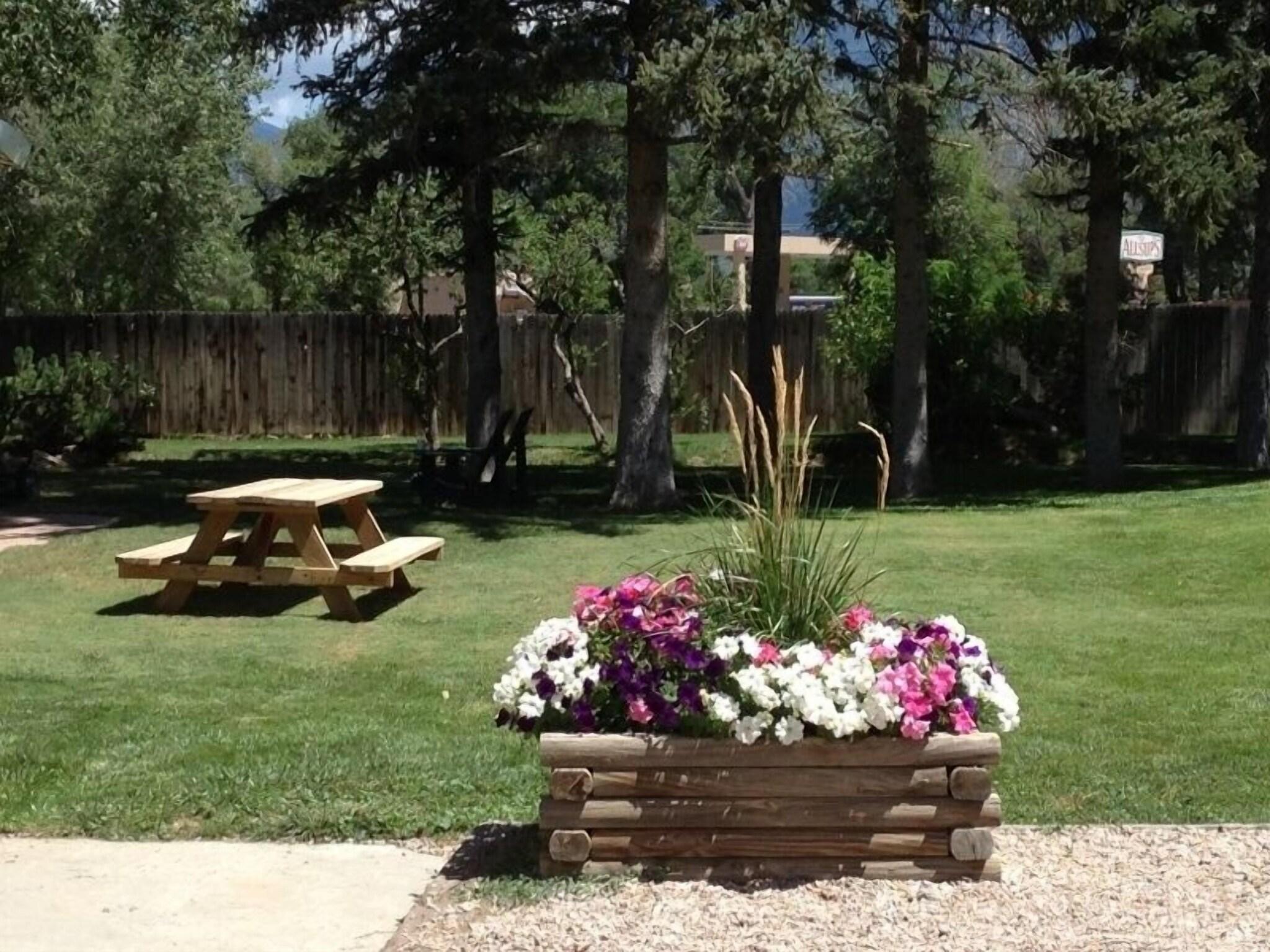 El Pueblo Lodge by null