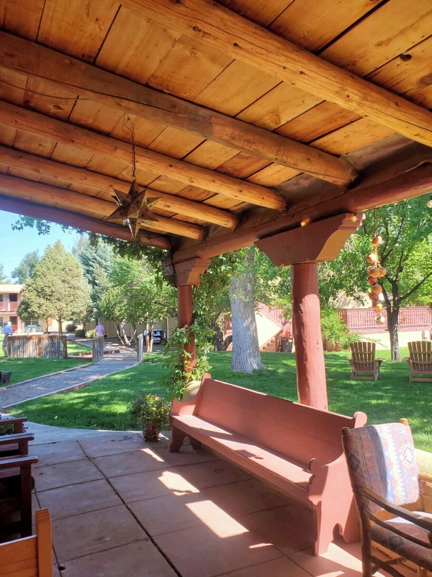 El Pueblo Lodge by null