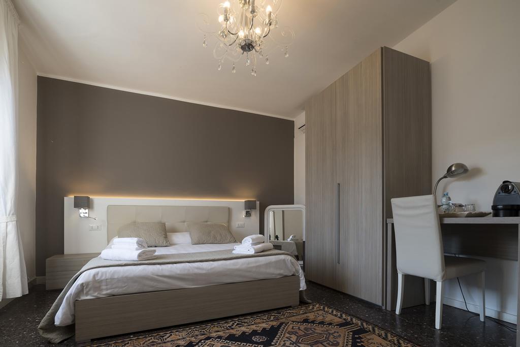 Al Portico Guest House - photo