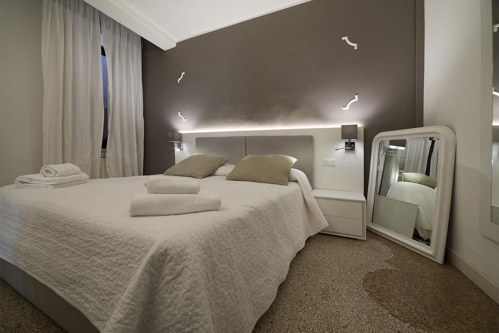 Al Portico Guest House - photo