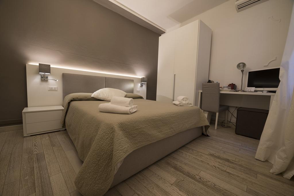 Al Portico Guest House - photo