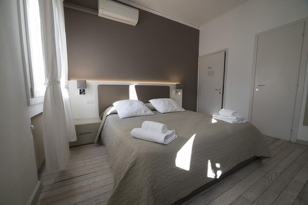 Al Portico Guest House - photo