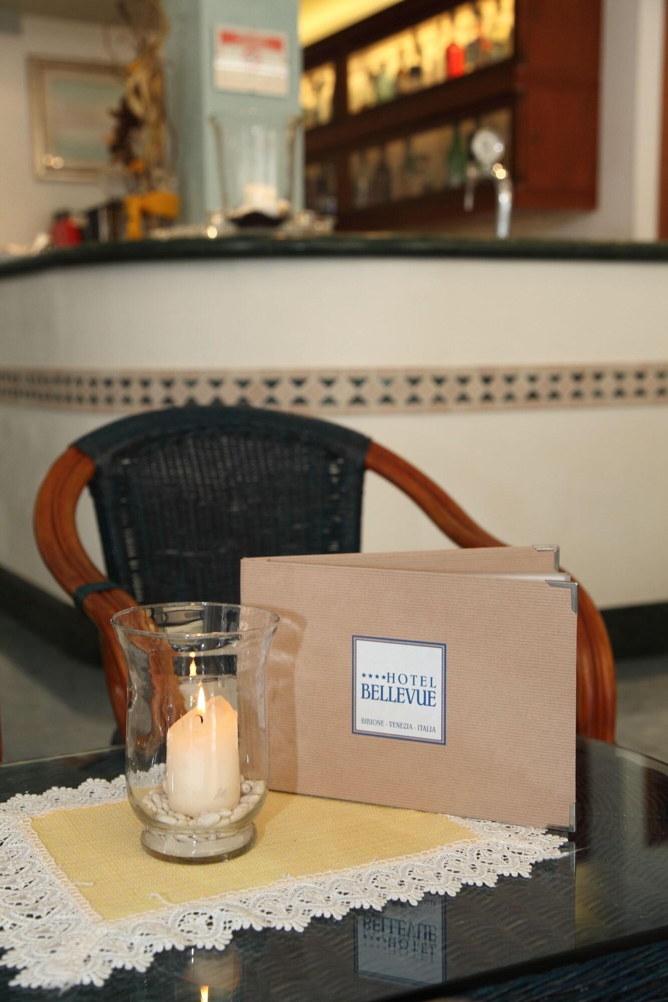 Hotel Bellevue - photo