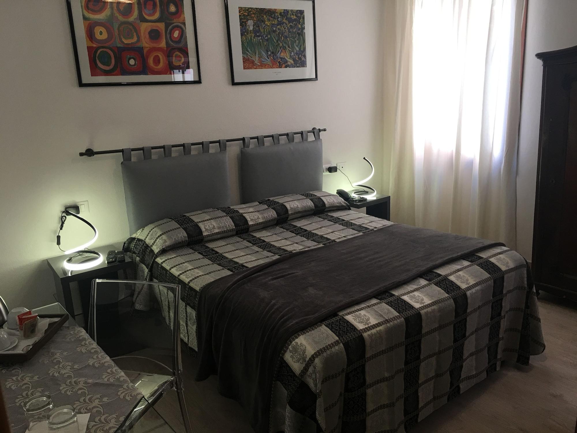 Albergo Marin - photo