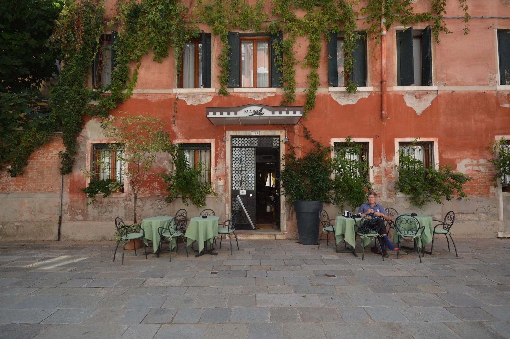 Albergo Marin - photo
