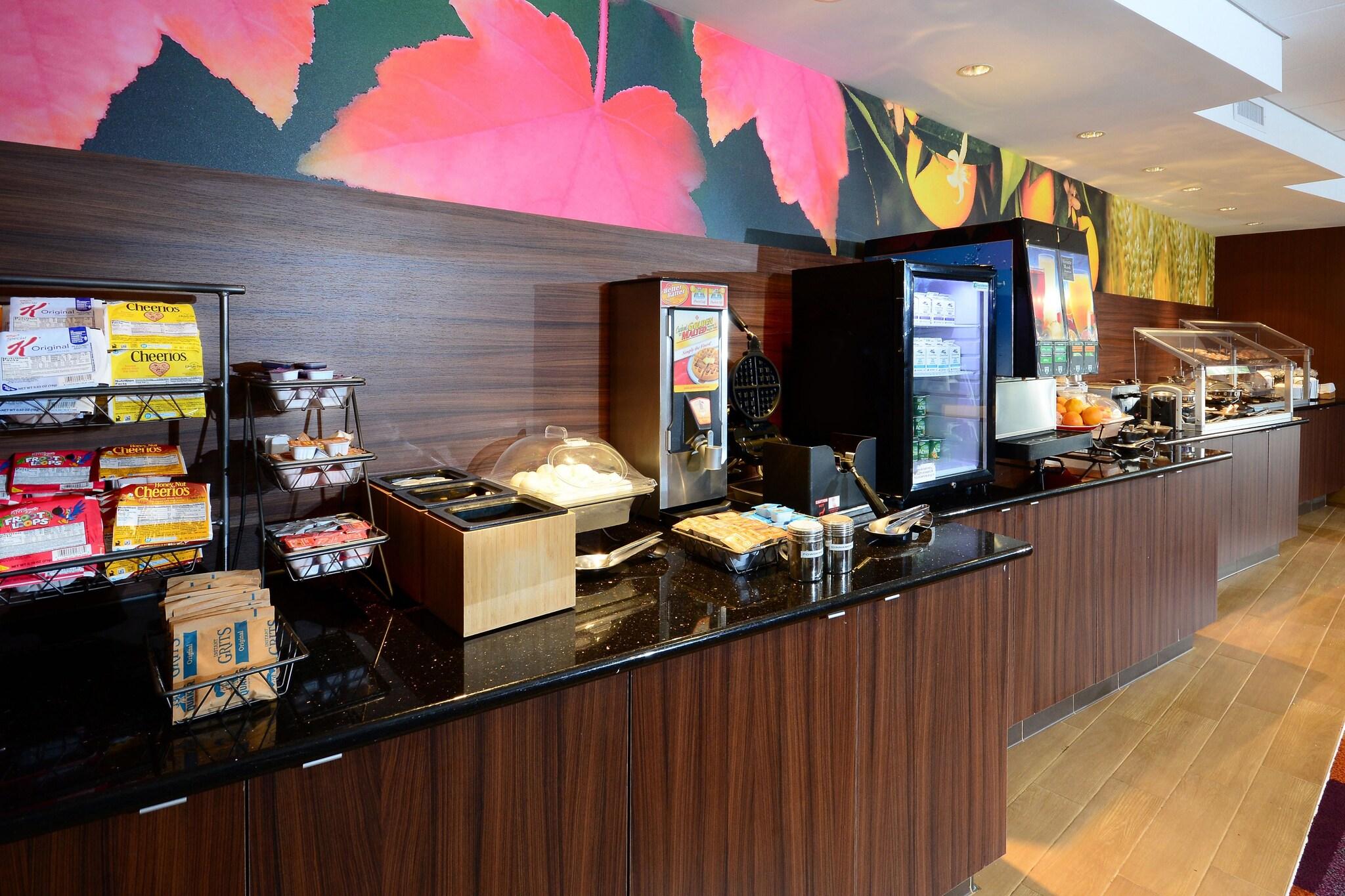Fairfield Inn & Suites Winston-Salem Hanes Mall