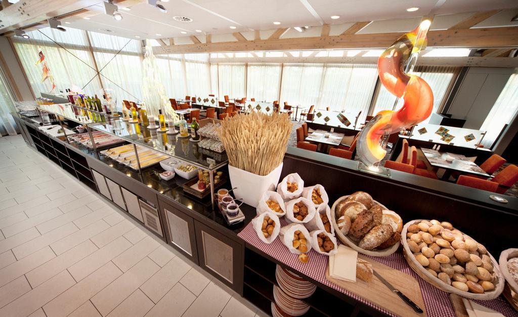 Bilderberg Kasteel Vaalsbroek by null