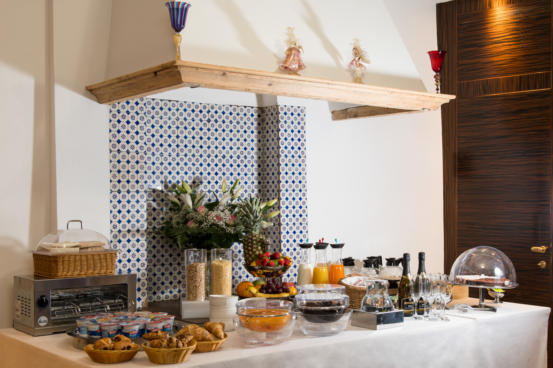 Leon Bianco On The Grand Canal - photo