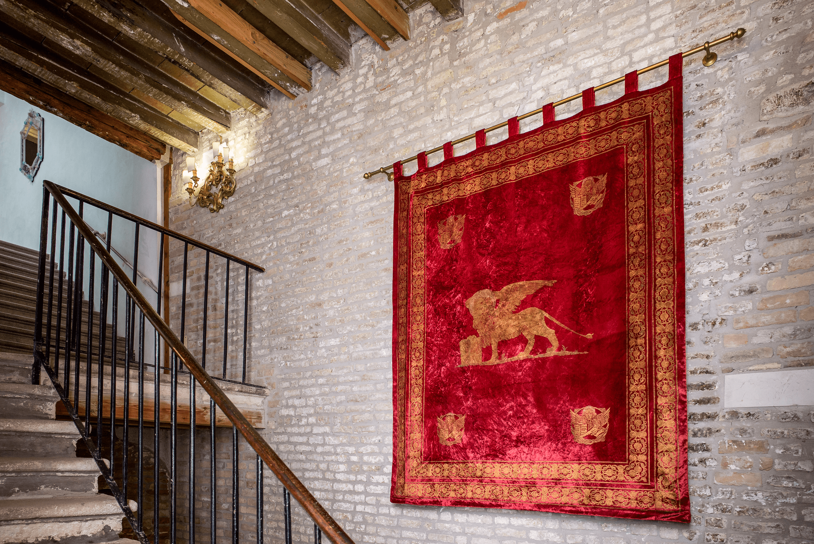 Leon Bianco On The Grand Canal - photo