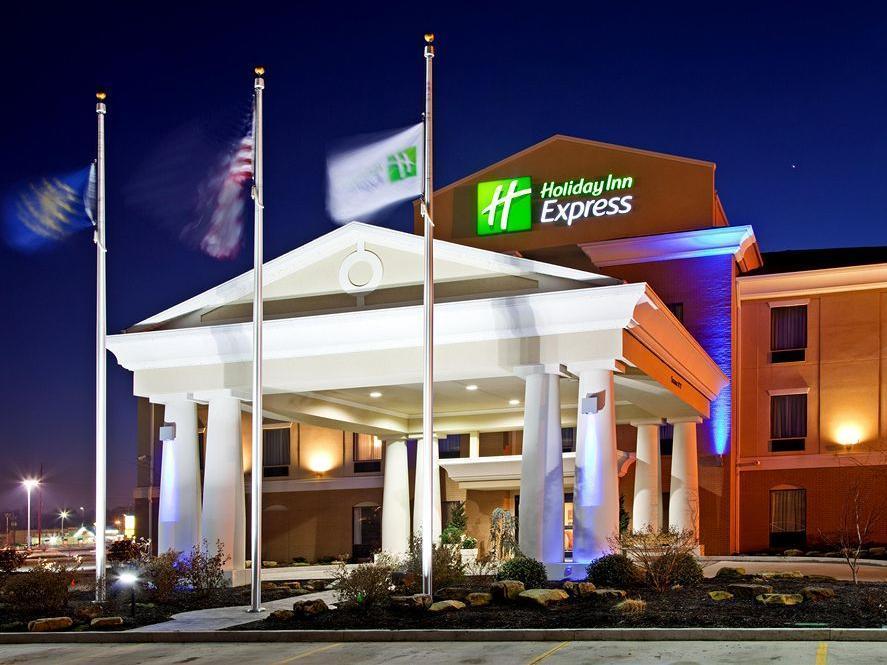 Holiday Inn Express Vincennes, an IHG Hotel image