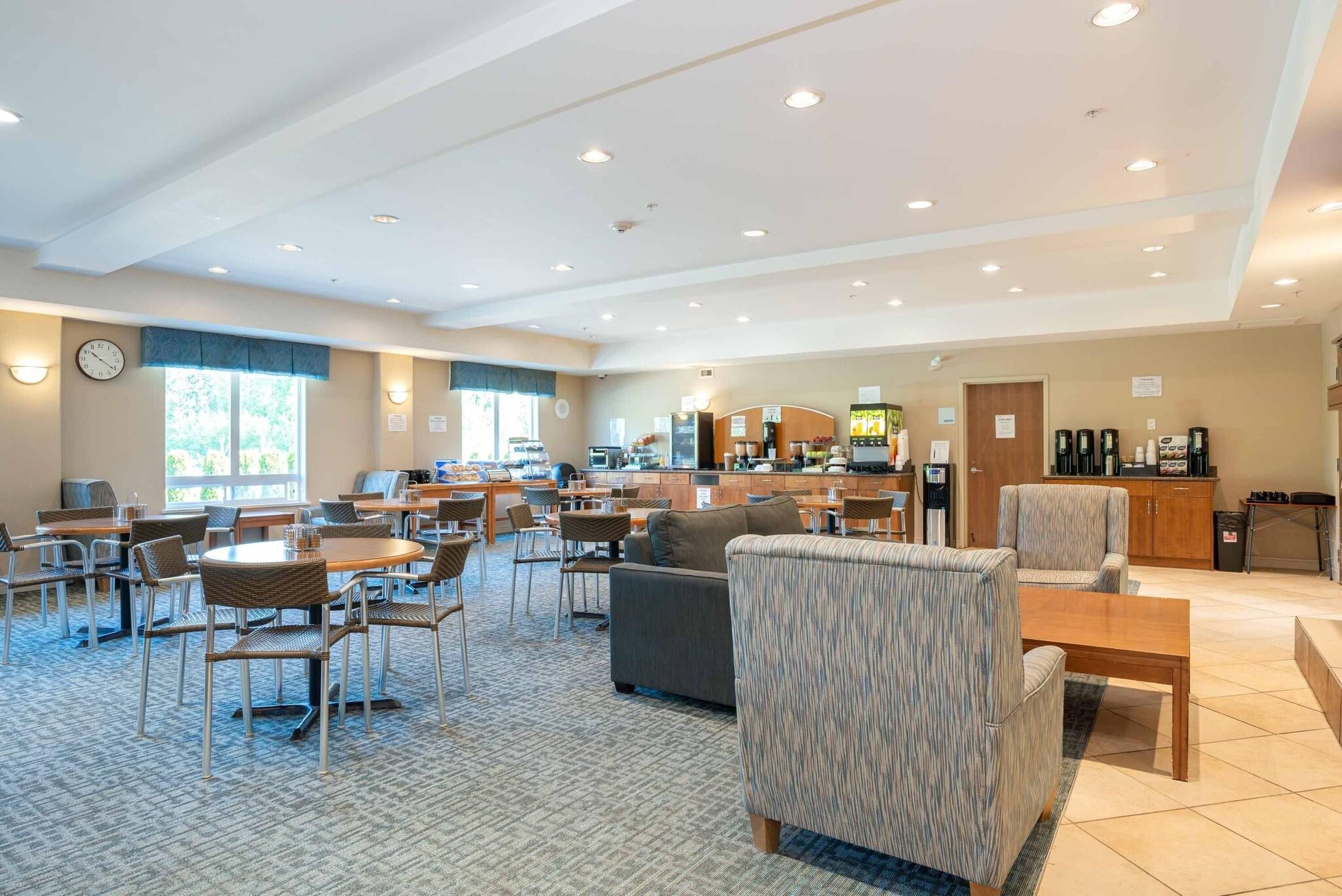 Sandman Hotel & Suites Squamish
