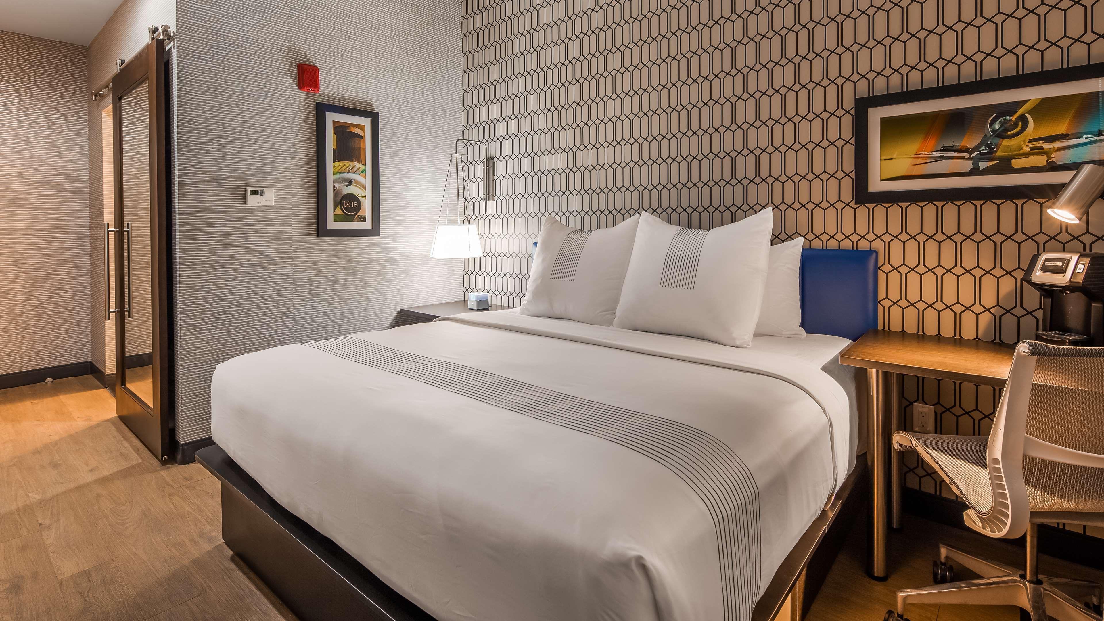 Best Western Plus Camrose Resort & Casino