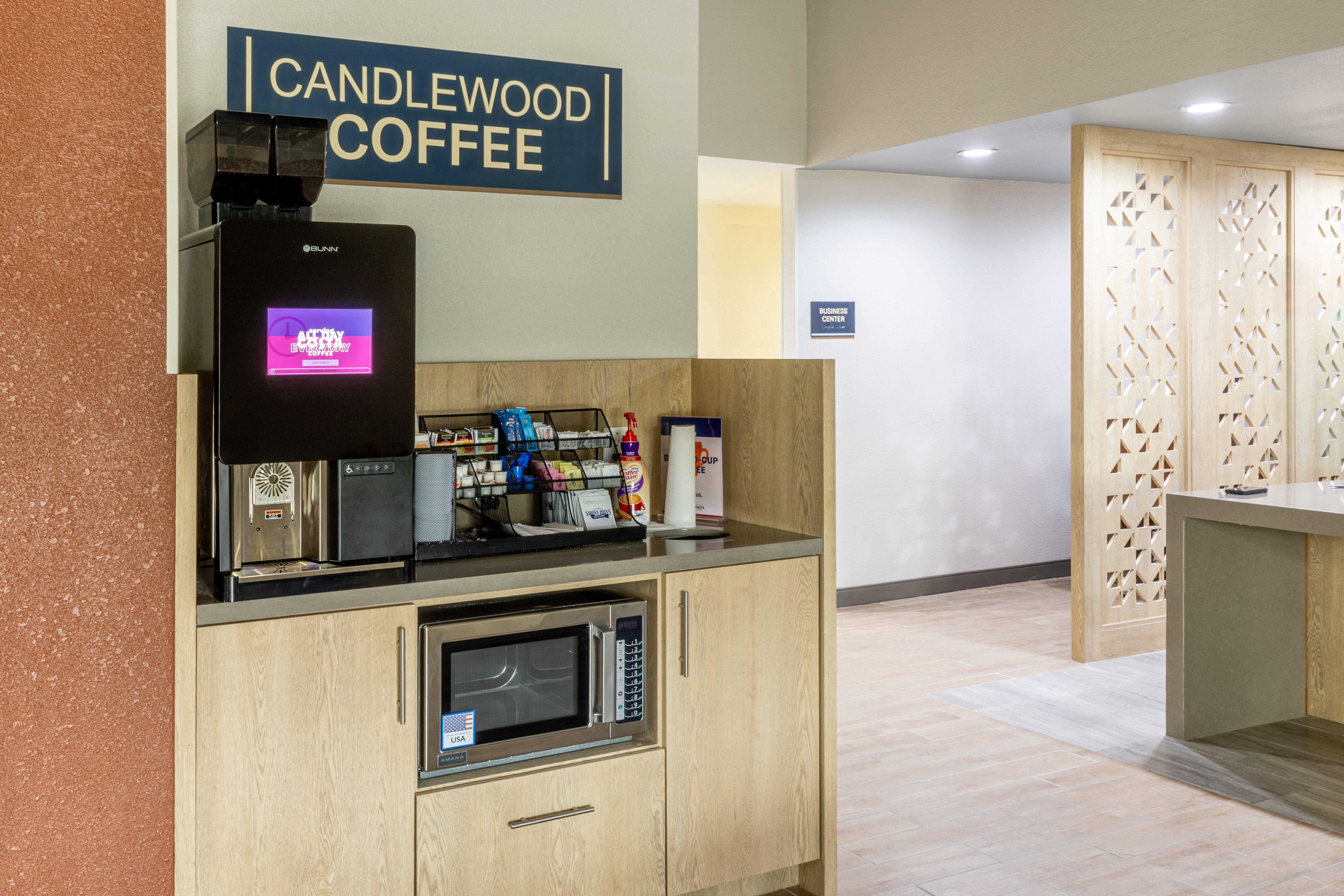 Candlewood Suites Wichita Northwest
