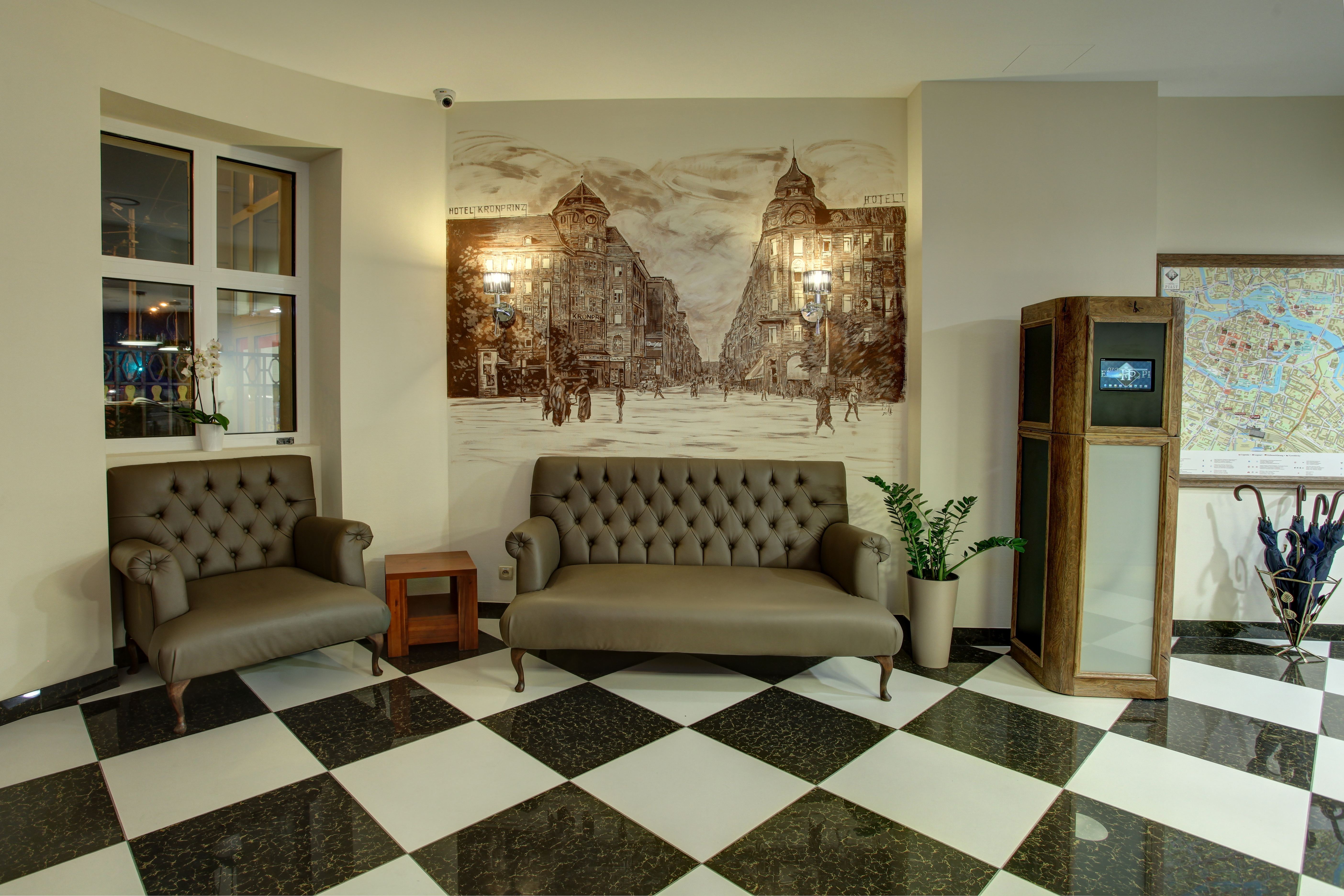 Piast Hotel - фото