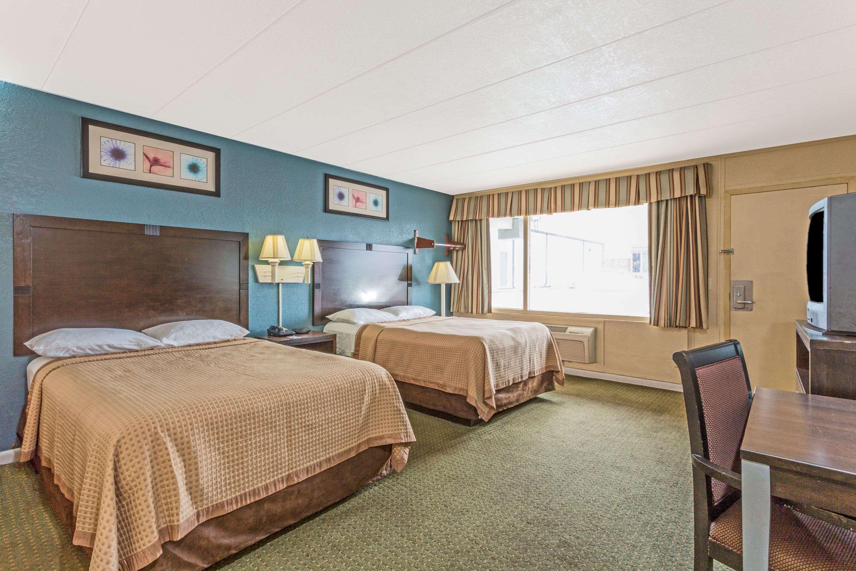 Atlantic Inn