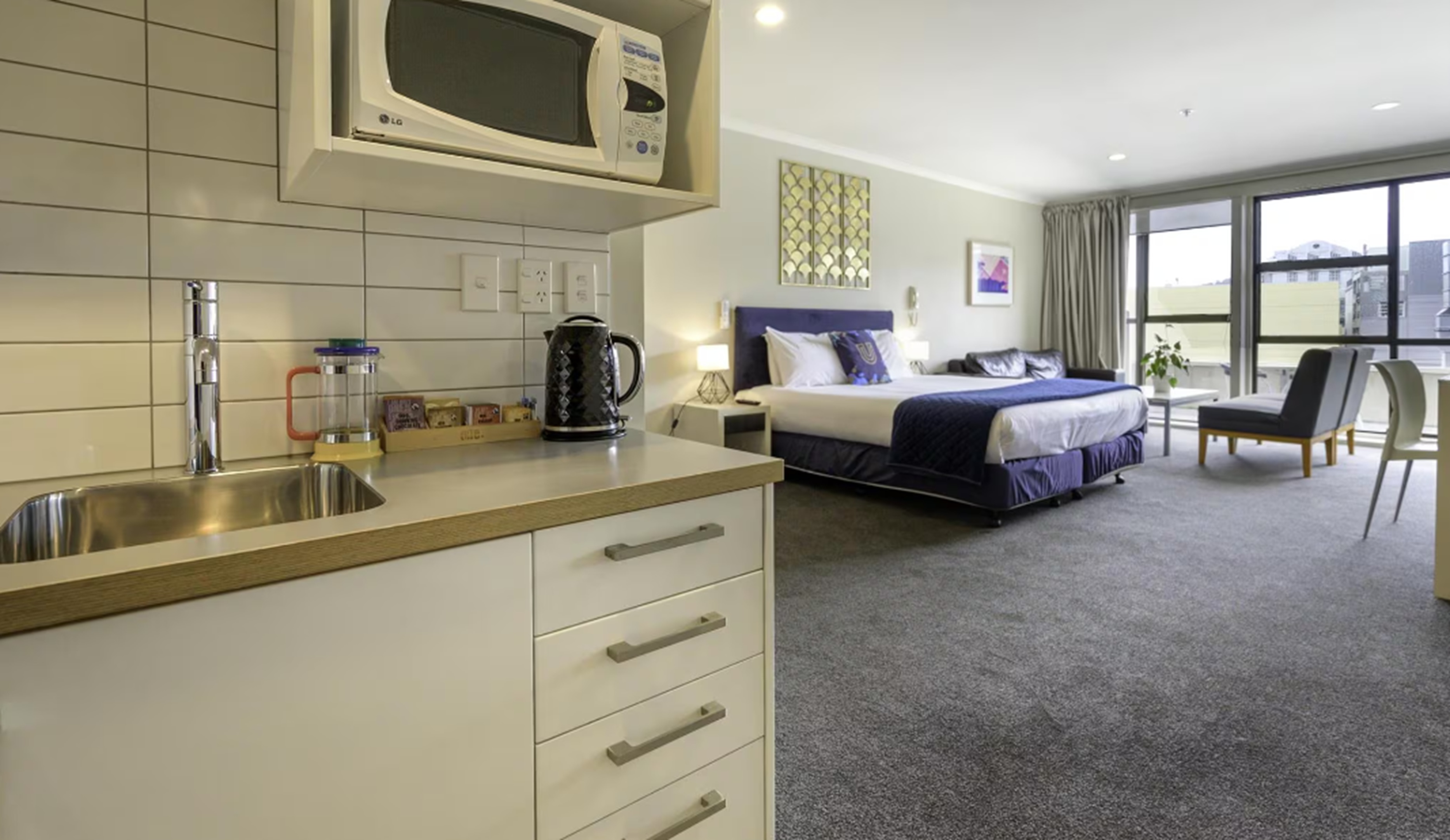 U Residence Hotel