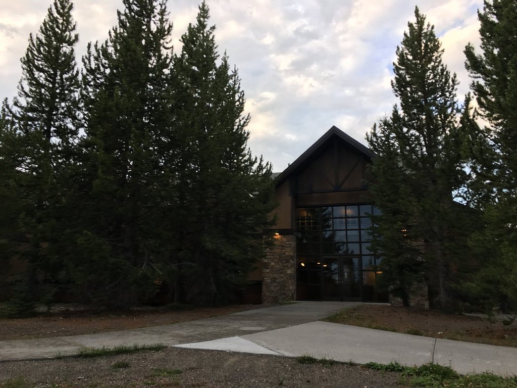 Grant Village by null