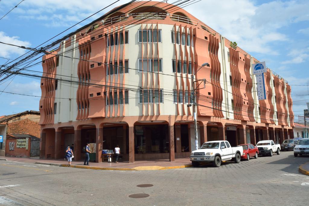 Las Americas