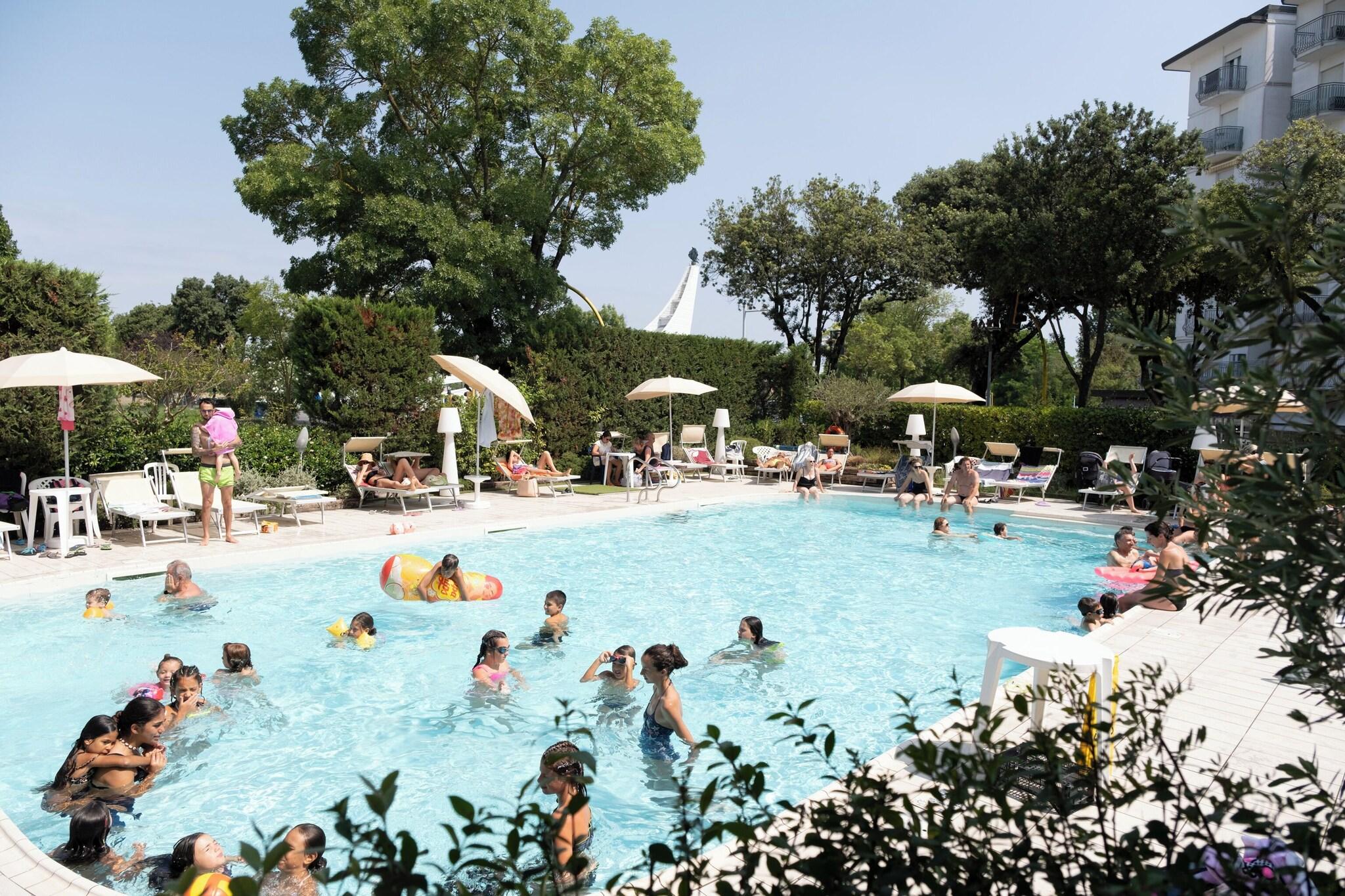 Family Hotel Alexander - photo
