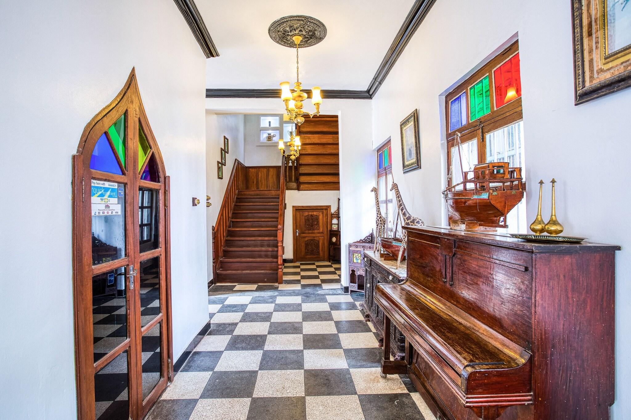 Tembo House Hotel And Apartments - attēls