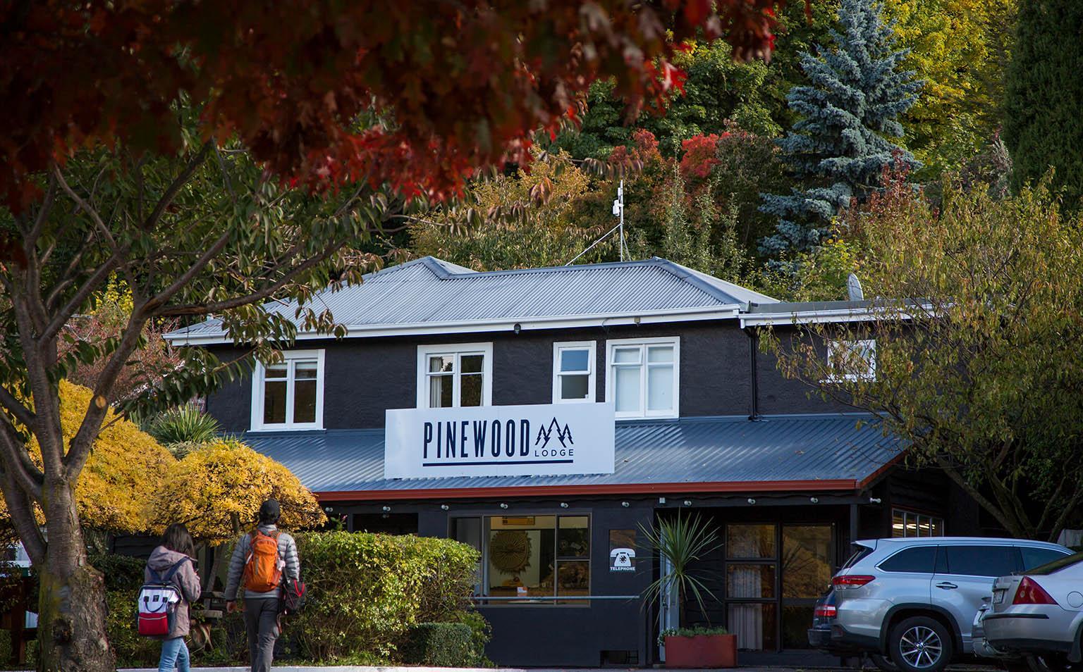 Pinewood Lodge